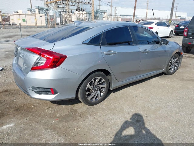 صورة 4 لـ 2018 Honda CIVIC EX