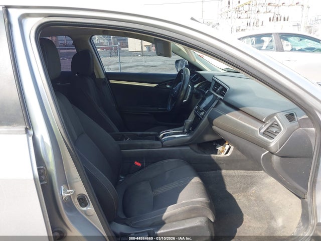 صورة 5 لـ 2018 Honda CIVIC EX