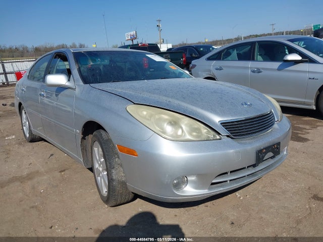 2005 LEXUS ES 