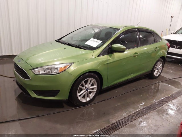 FORD FOCUS SE - 2