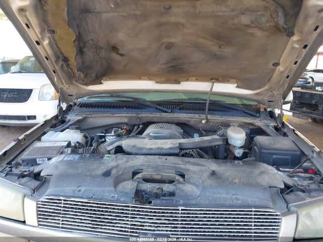 CHEVROLET AVALANCHE 1500 - 10