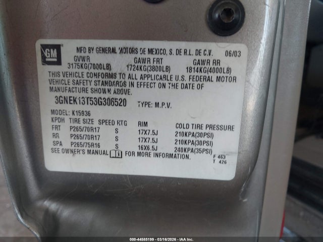 CHEVROLET AVALANCHE 1500 - 9