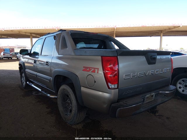 CHEVROLET AVALANCHE 1500 - 3