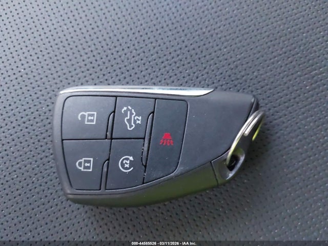 2025 GMC SIERRA 1500 4WD SHORT BOX SLT — миниатюра 11