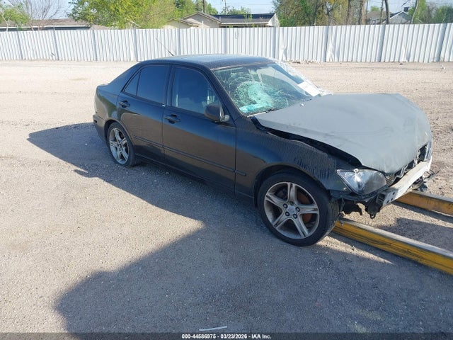 2001 LEXUS IS 