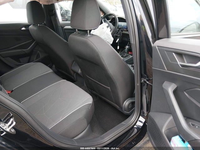 صورة 8 لـ 2025 Volkswagen JETTA 1.5T SPORT