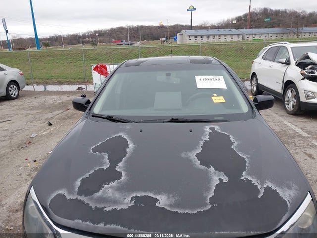 FORD FUSION SE - 6