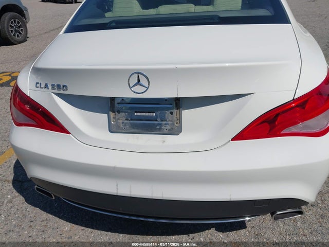2014 Mercedes-BENZ CLA photo 6