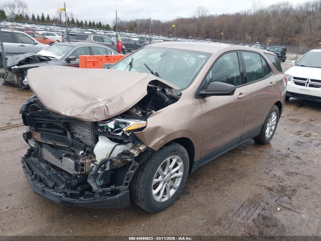 2018 CHEVROLET EQUINOX LS 2