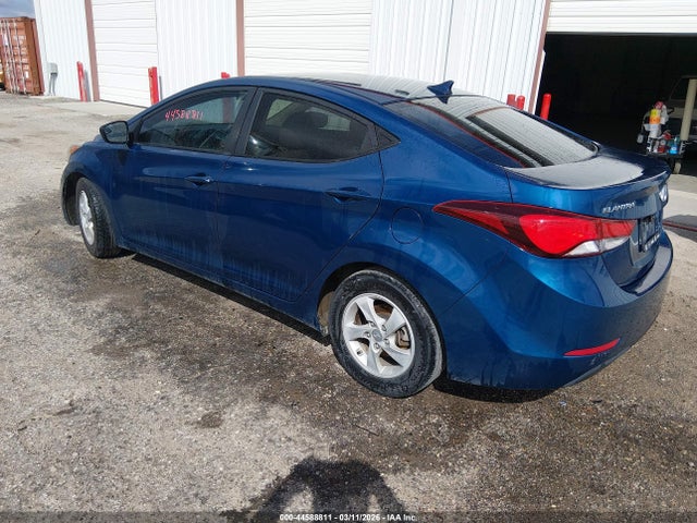 HYUNDAI ELANTRA SE - 3