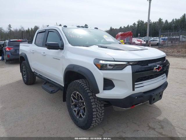 CHEVROLET COLORADO - 1