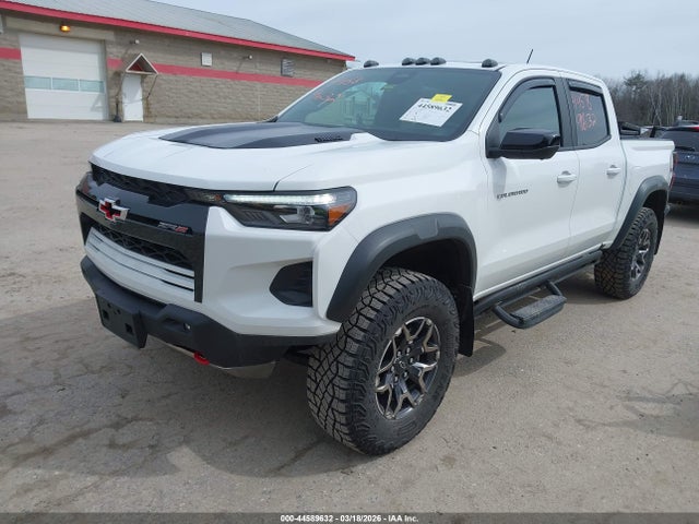 CHEVROLET COLORADO - 2