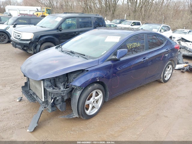 HYUNDAI ELANTRA GLS - 2