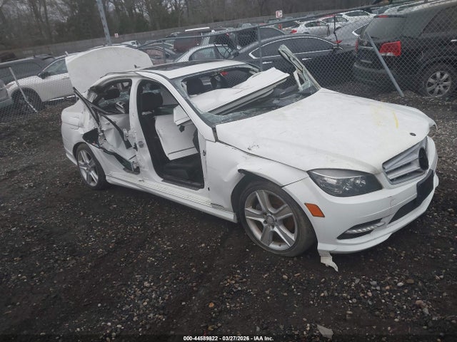 2011 MERCEDES-BENZ C LUXURY 4MATIC/SPORT 4MATIC