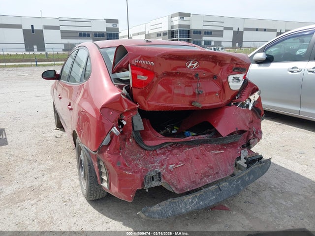 HYUNDAI ELANTRA GLS - 3