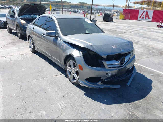 2011 MERCEDES-BENZ C SPORT