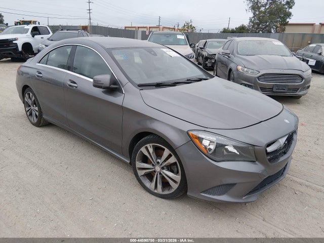 2016 MERCEDES-BENZ C 
