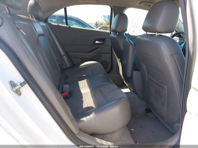 CHEVROLET MALIBU 1LT - 8