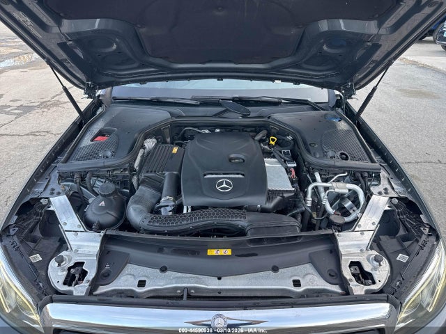 MERCEDES-BENZ E-CLASS - 10