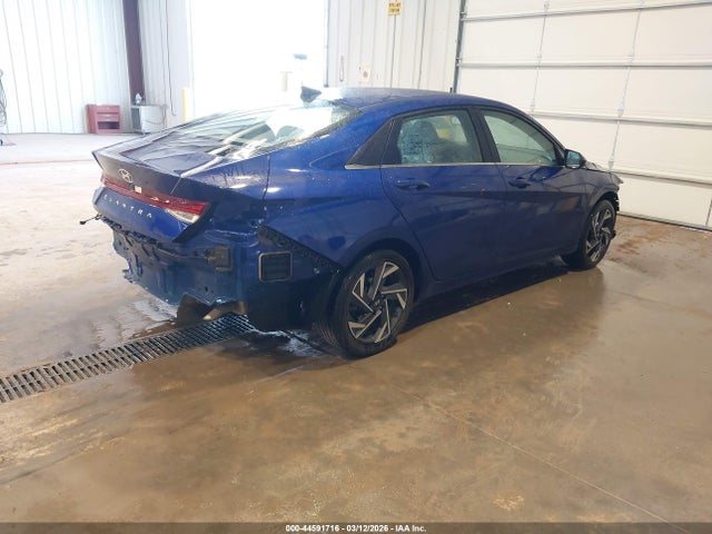 HYUNDAI ELANTRA SEL - 4