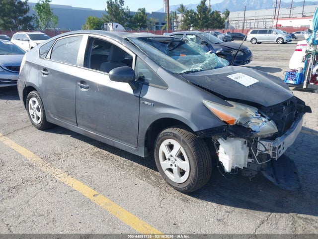 2011 TOYOTA PRIUS THREE