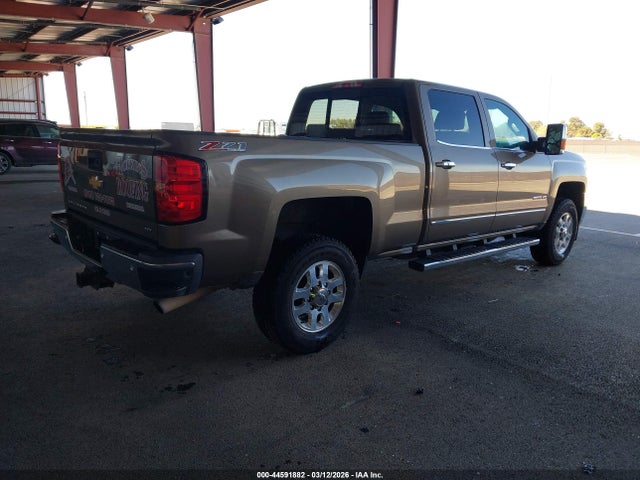 CHEVROLET SILVERADO 3500HD LTZ - 4