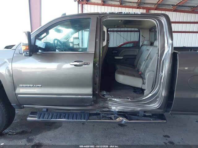 CHEVROLET SILVERADO 3500HD LTZ - 6