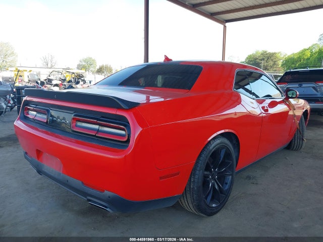 DODGE CHALLENGER - 4