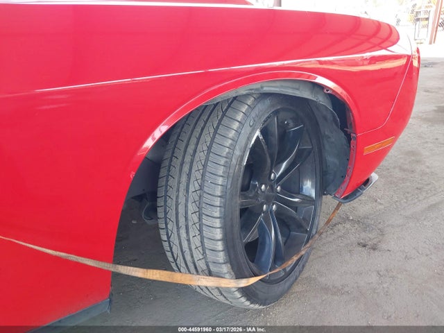 DODGE CHALLENGER - 6