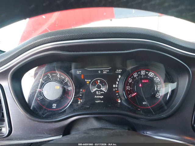 DODGE CHALLENGER - 7