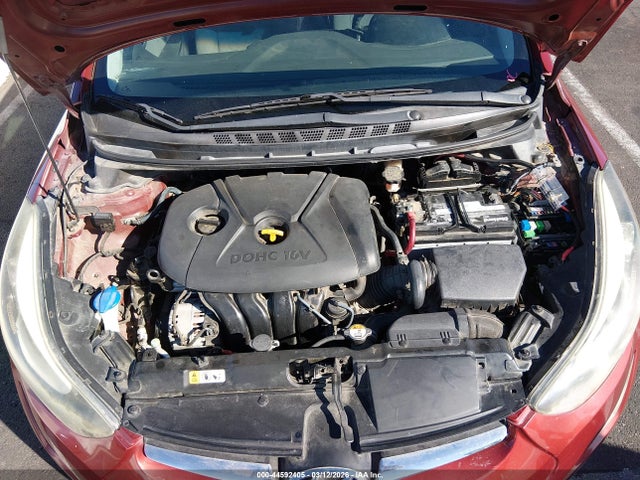 HYUNDAI ELANTRA SE - 10