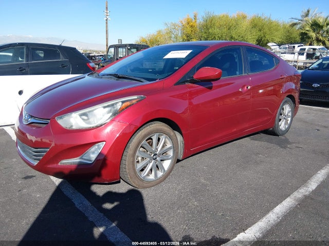 HYUNDAI ELANTRA SE - 2