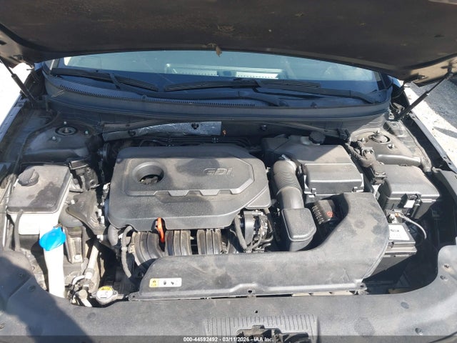 HYUNDAI SONATA SE - 10