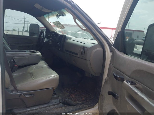 CHEVROLET SILVERADO 2500HD WORK TRUCK - 5