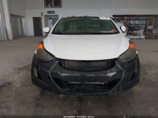 HYUNDAI ELANTRA GLS - 6