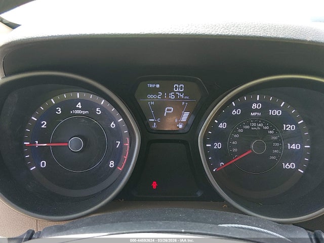 HYUNDAI ELANTRA GLS - 7