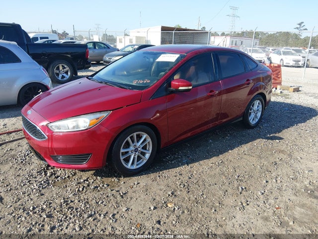 FORD FOCUS SE - 2