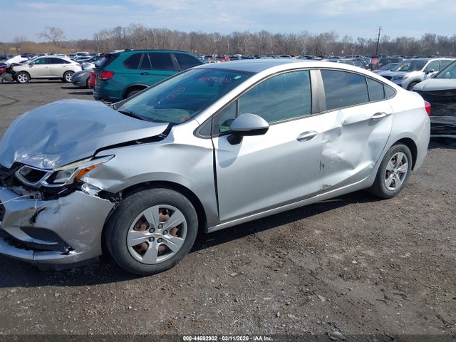 CHEVROLET CRUZE LS AUTO - 2