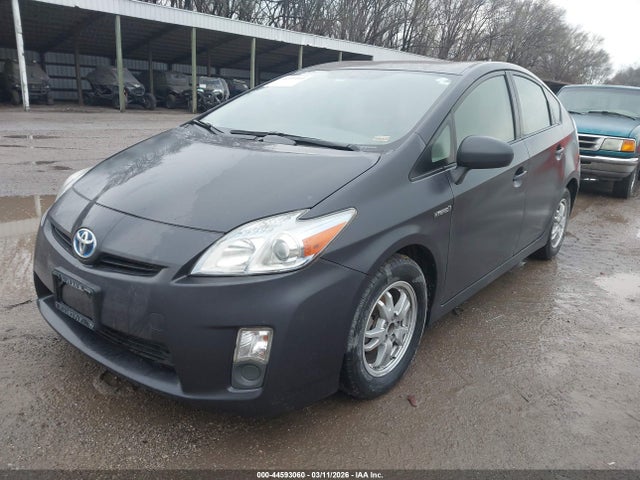 TOYOTA PRIUS - 2