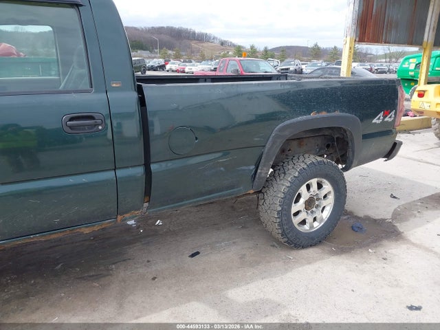 CHEVROLET SILVERADO - 6
