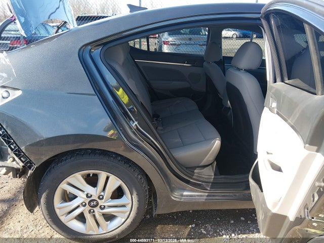 HYUNDAI ELANTRA VALUE EDITION - 8