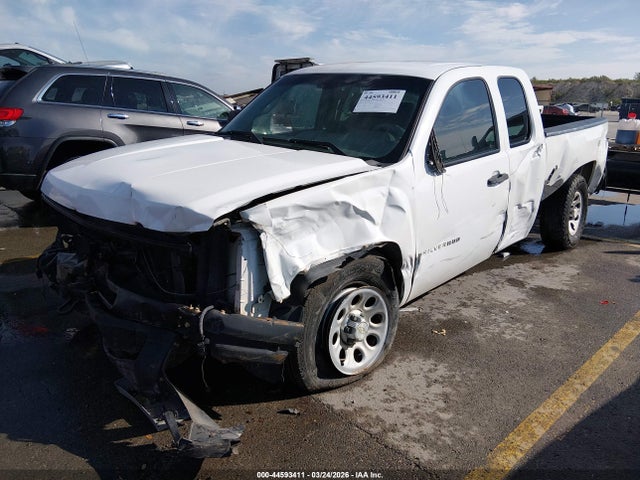 CHEVROLET SILVERADO 1500 WORK TRUCK - 2