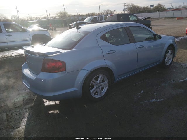 DODGE AVENGER SE V6 - 4