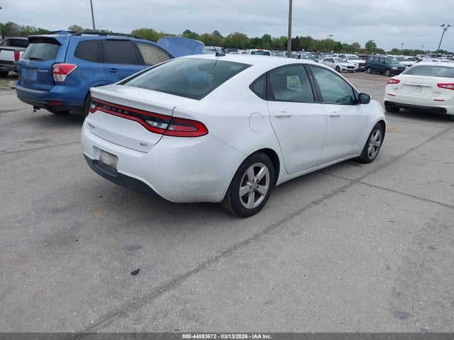DODGE DART SXT - 4