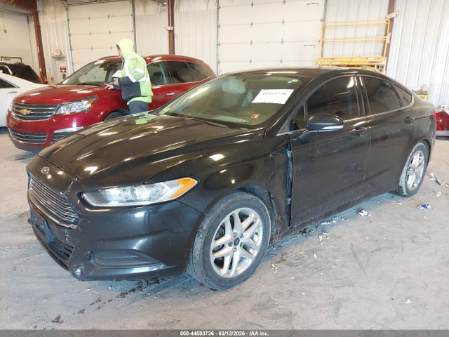 FORD FUSION SE - 2