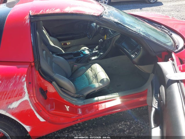 CHEVROLET CORVETTE - 5