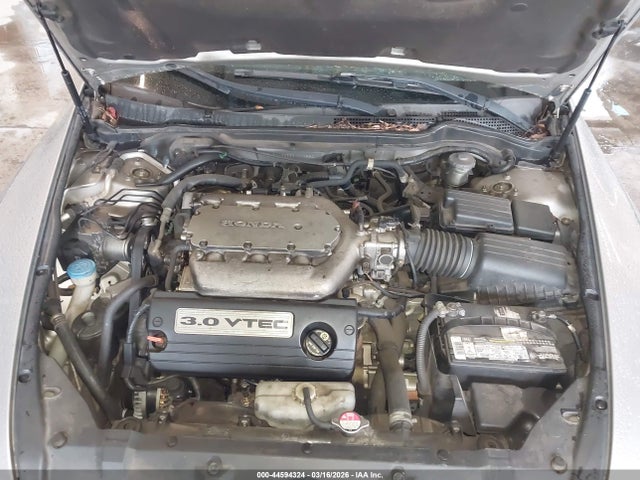 HONDA ACCORD 3.0 EX - 10