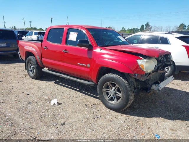 TOYOTA TACOMA - 1
