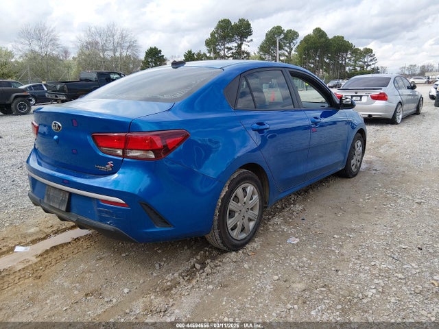 KIA RIO S - 4