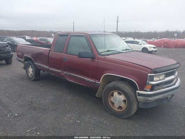 CHEVROLET C/K 1500 SILVERADO FLEETSIDE - 1